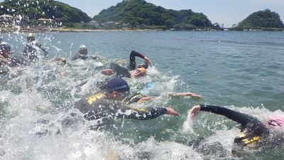 14051803.jpg
